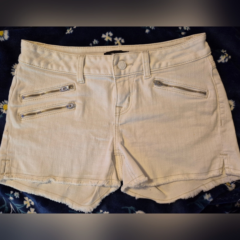 Miss Me White Jean Shorts with Distressed Hem